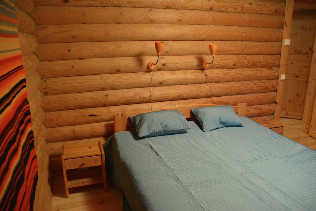 Lomapesae Cottages Pertunmaa Phòng bức ảnh