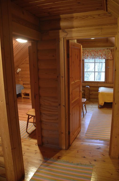 Lomapesae Cottages Pertunmaa Phòng bức ảnh