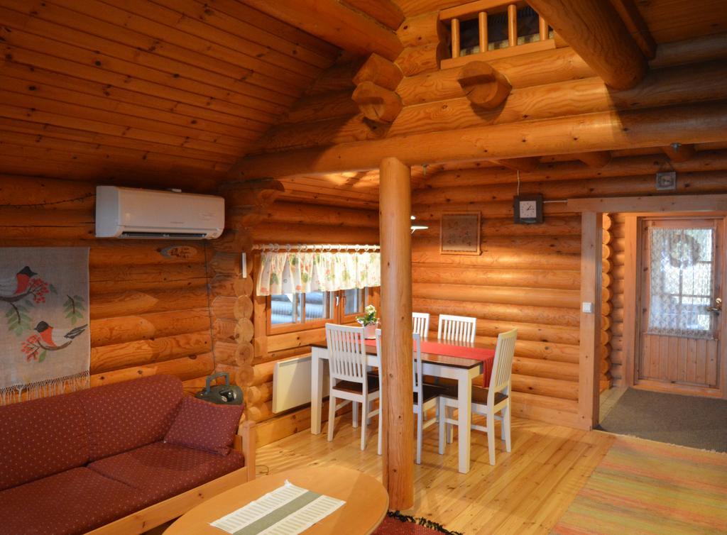 Lomapesae Cottages Pertunmaa Phòng bức ảnh